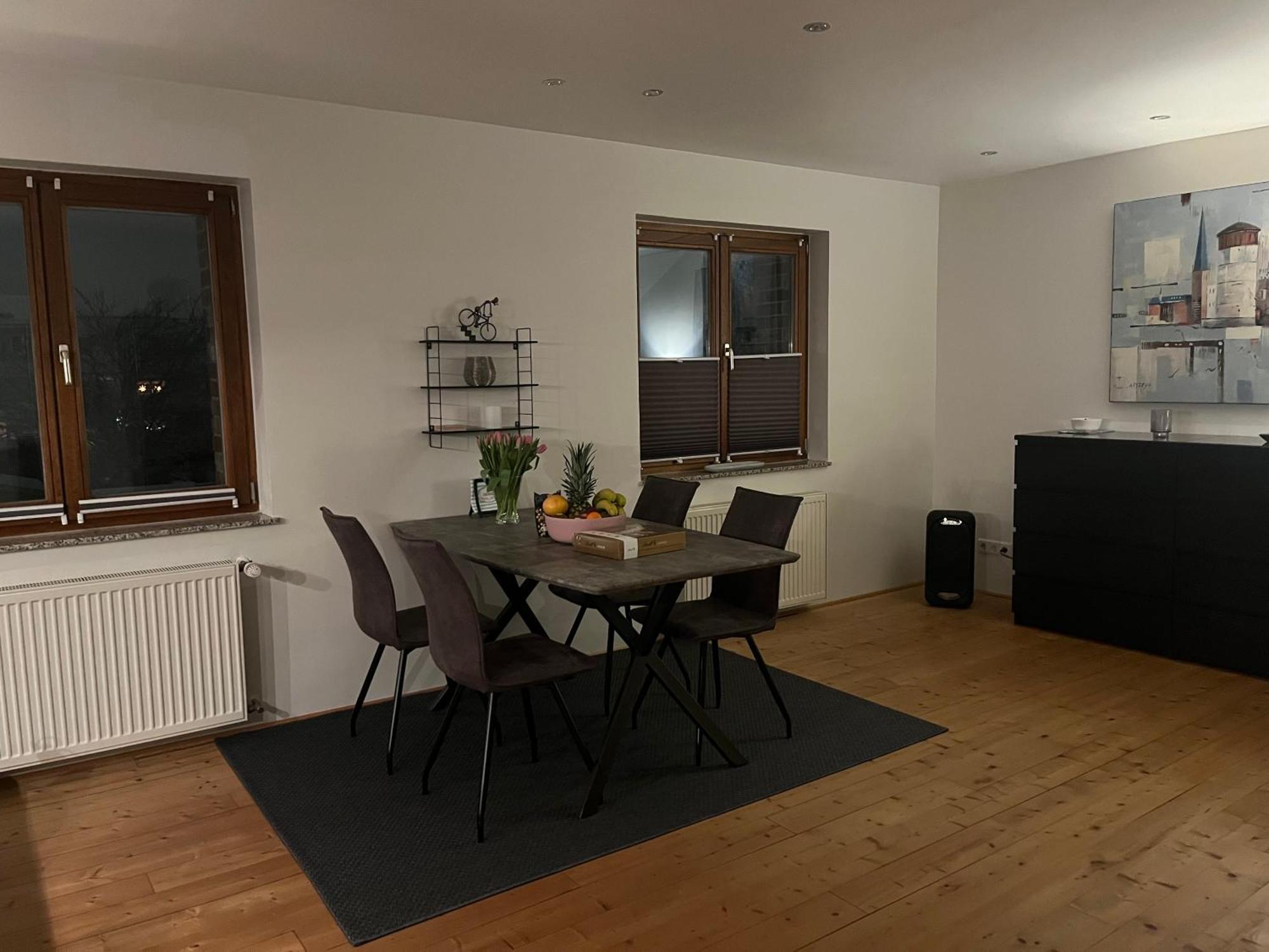 Tritt Ein Bring Glueck Herein - Exquisite 75 Qm - Messenaehe - Parkplatz - Flughafennaehe Dusseldorf Luaran gambar